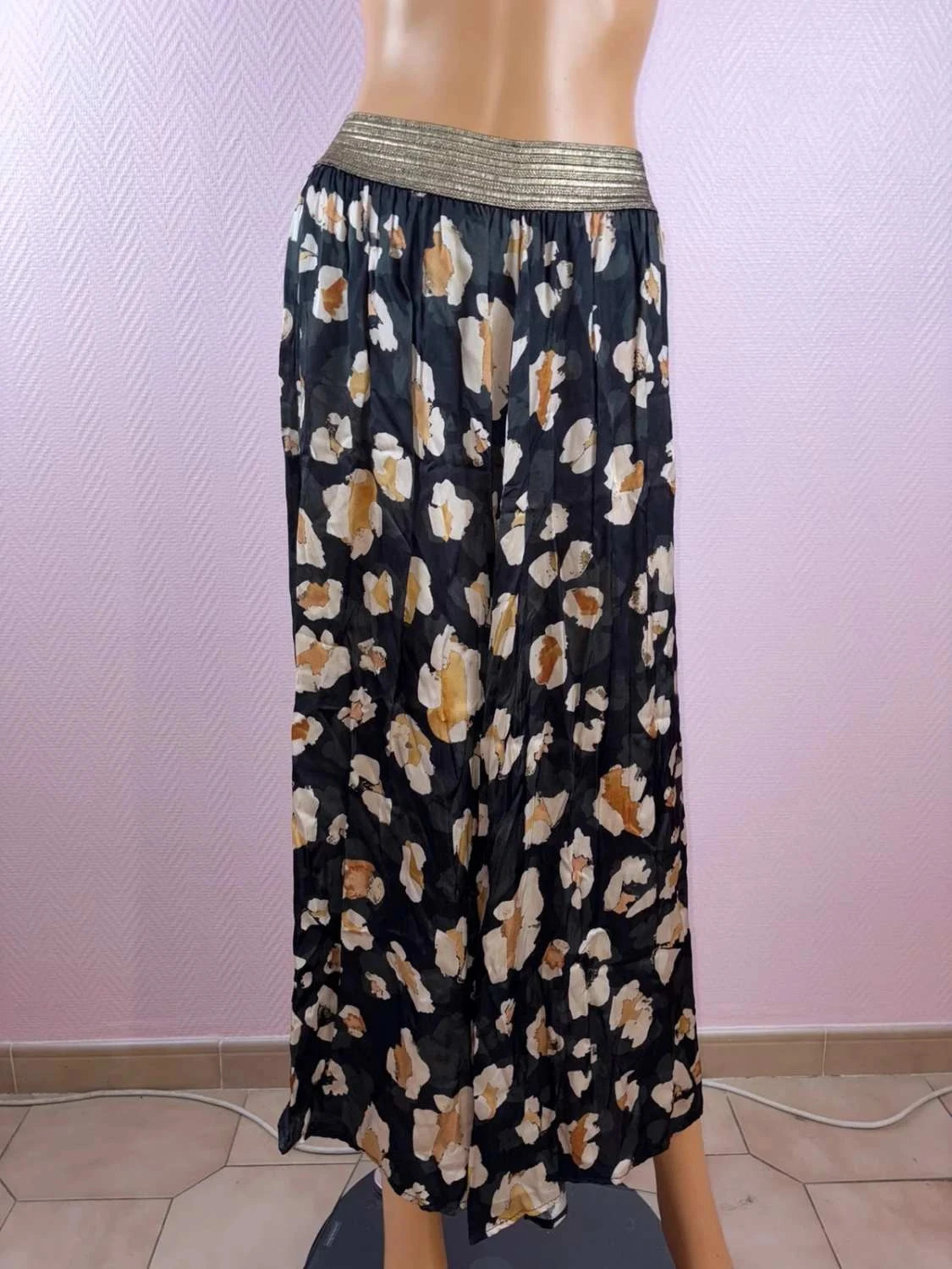 Jupe femme please super état taille 38